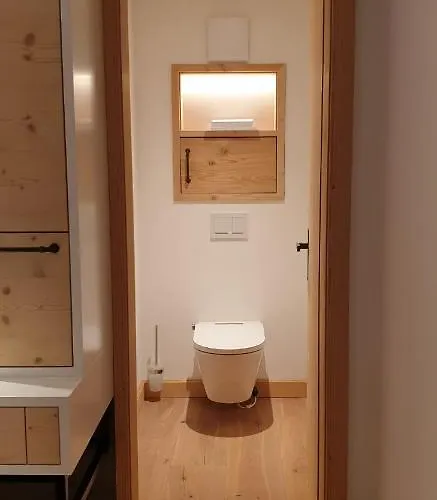 Alpesi faház The Davos, Chesa Surlej