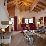 The Davos, Chesa Surlej Dağ evi
