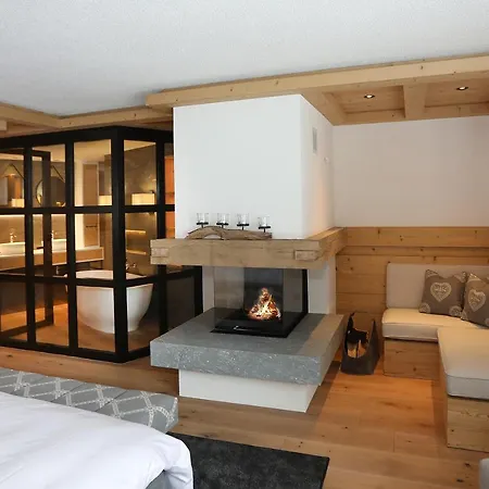 The Davos, Chesa Surlej Dağ evi